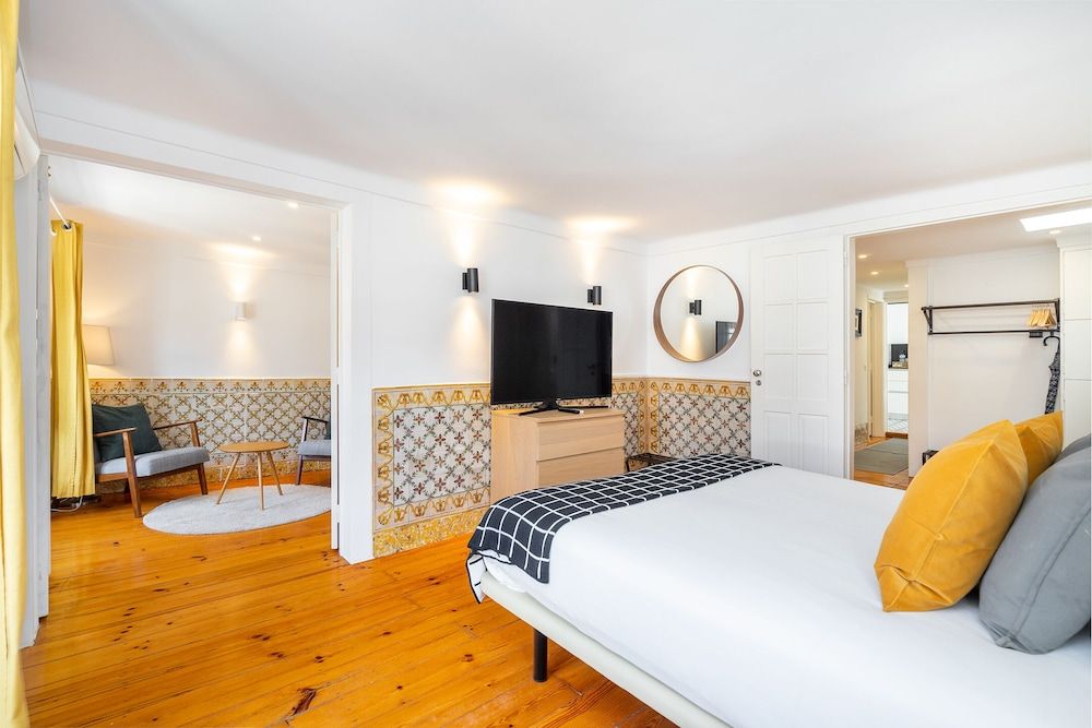 undefined Santa Justa Prime Location 8