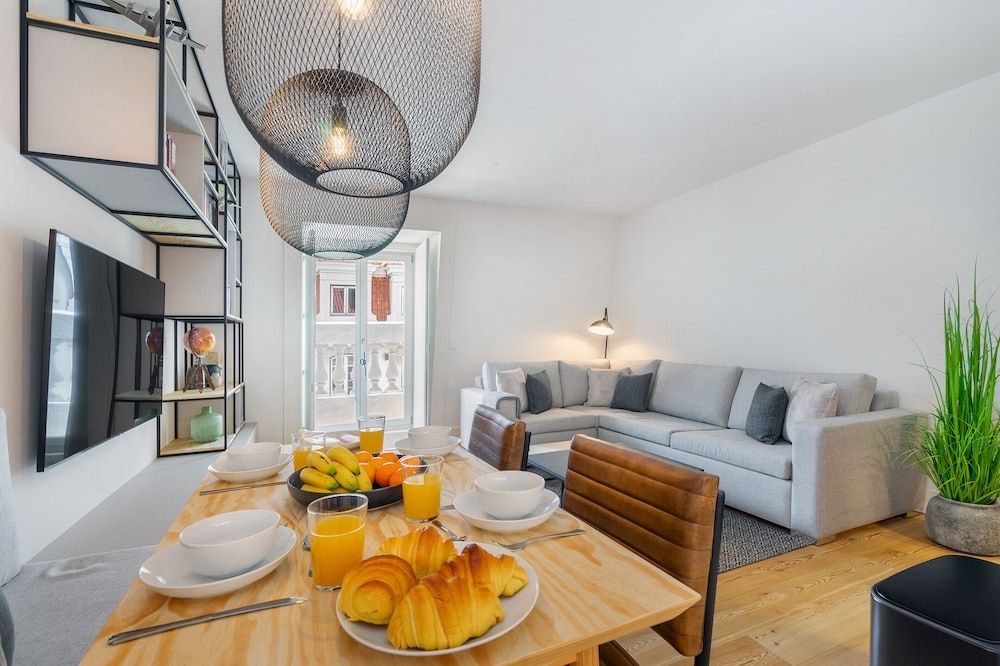 undefined Prime Location Luxury Apartment 5