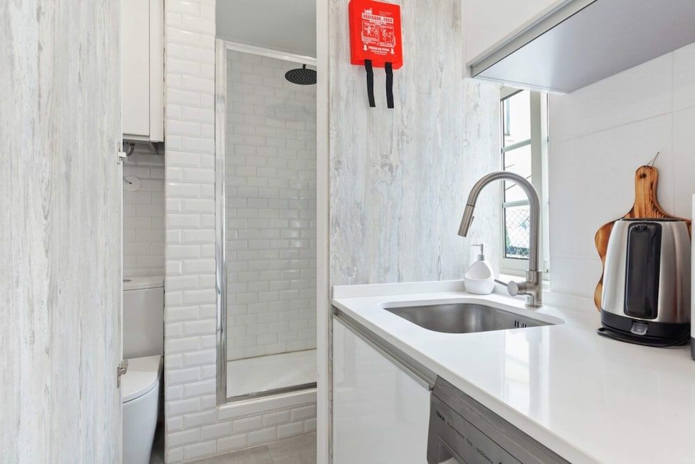 undefined Amazing Studio W Terrace in St George Castle 5