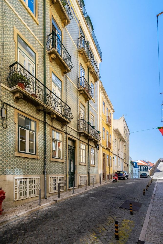 undefined Prime Location Design Family Apartment 2