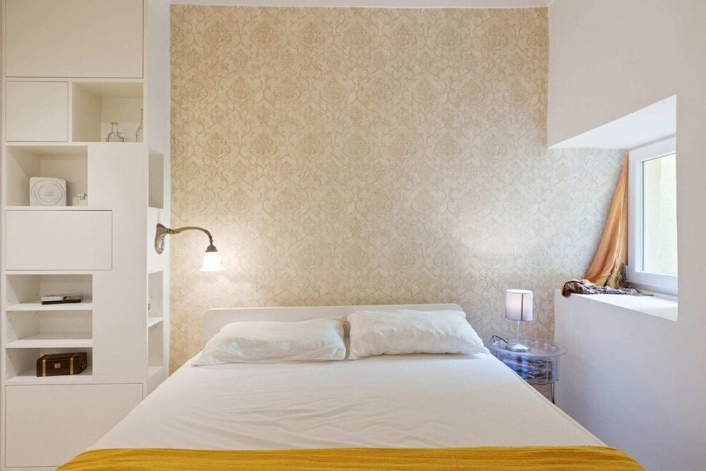 undefined Stunning 1 Bedroom Apartment Near Alfama 7