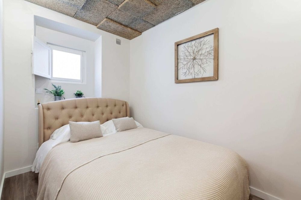 undefined Cosy 1 Bedroom Apartment in St George's Castle 4