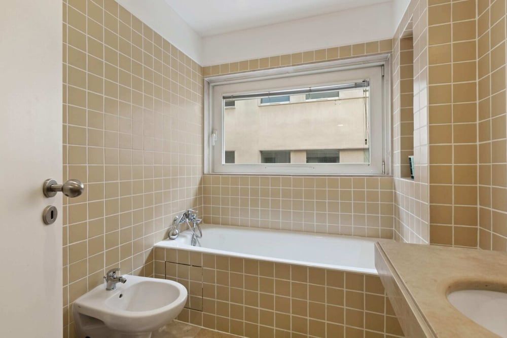 Beautiful 2 Bedroom Apartment in Bairro Alto Apartment (2 Bedrooms) 20