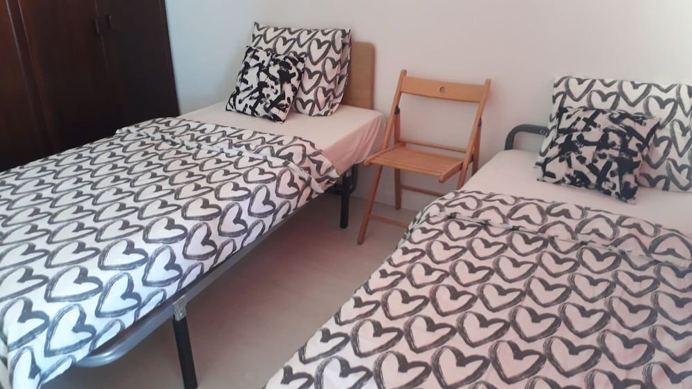 undefined Beautiful Private Room With River View In Lisbon 2