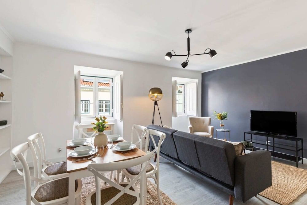 undefined Stunning 2 Bedroom Apartment Near Belém 8