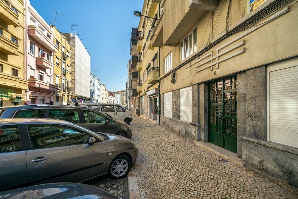 undefined Alameda Patio Hideaway 2