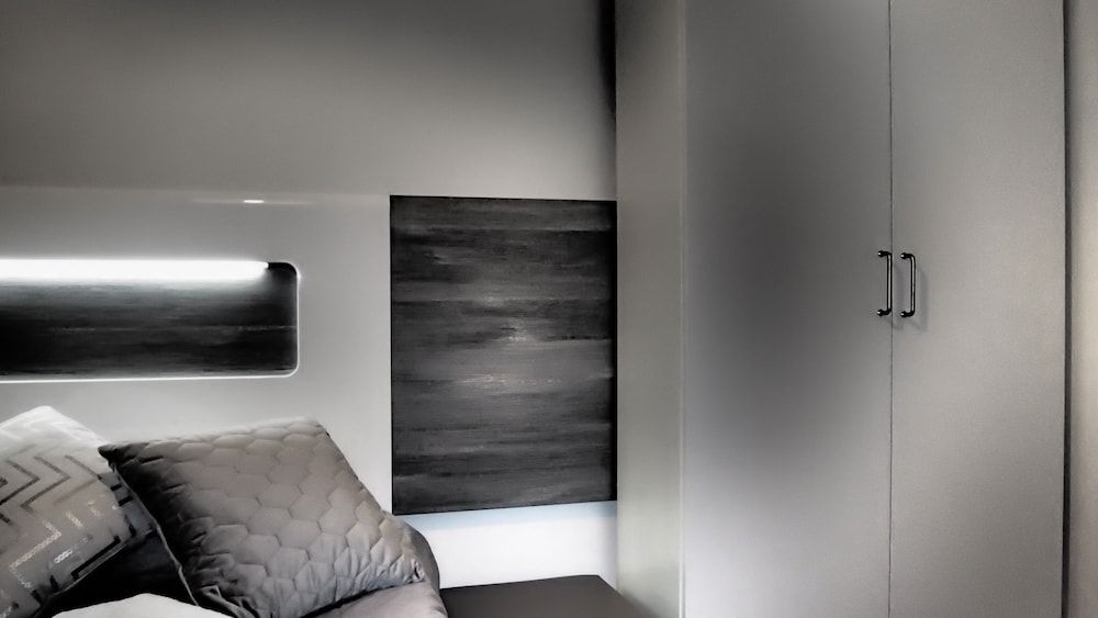 undefined Green View Home 9