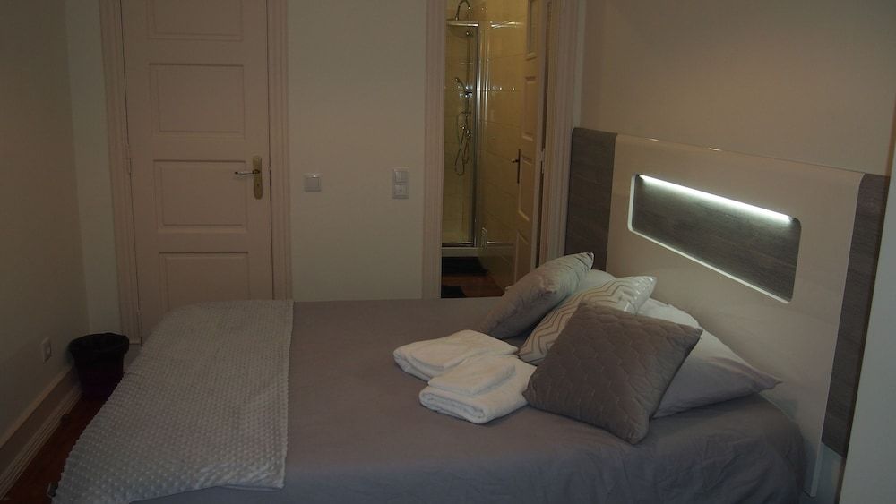 undefined Green View Home 5