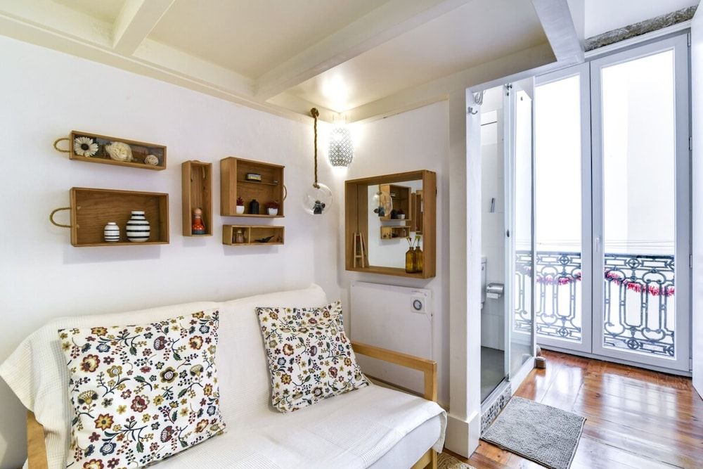 undefined Comfortable Studio in Trendy Bica Neighbourhood 9