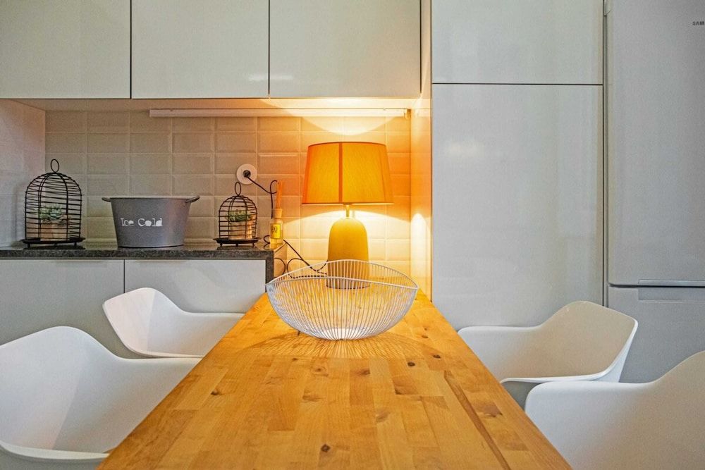 undefined Colourful and Tasteful 2bedroom Apartment in Graça 4