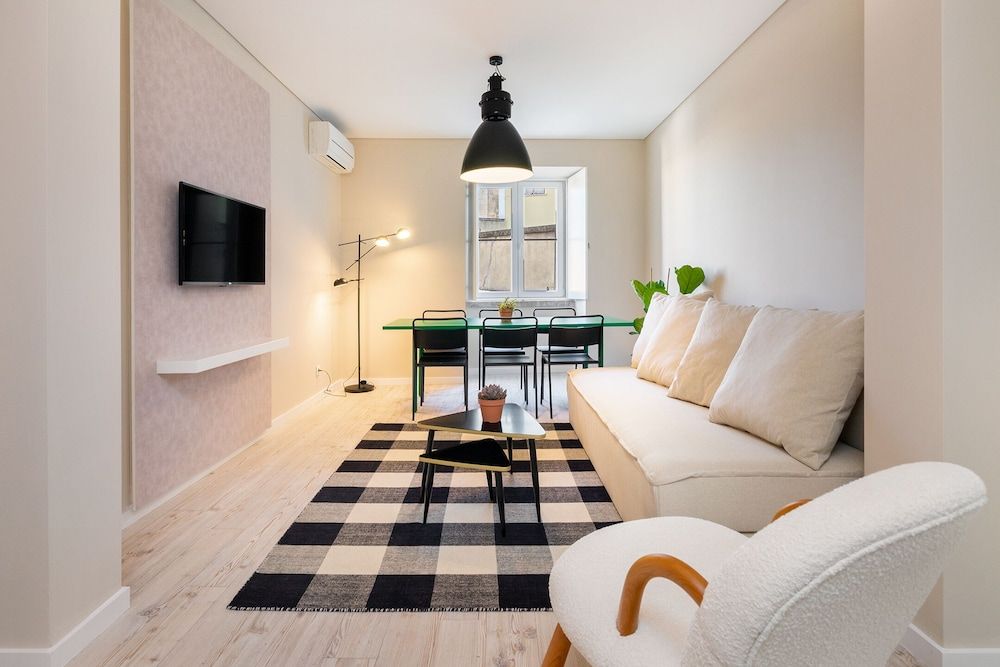 STAY&CO Lisbon Rossio Premium Apartment 9