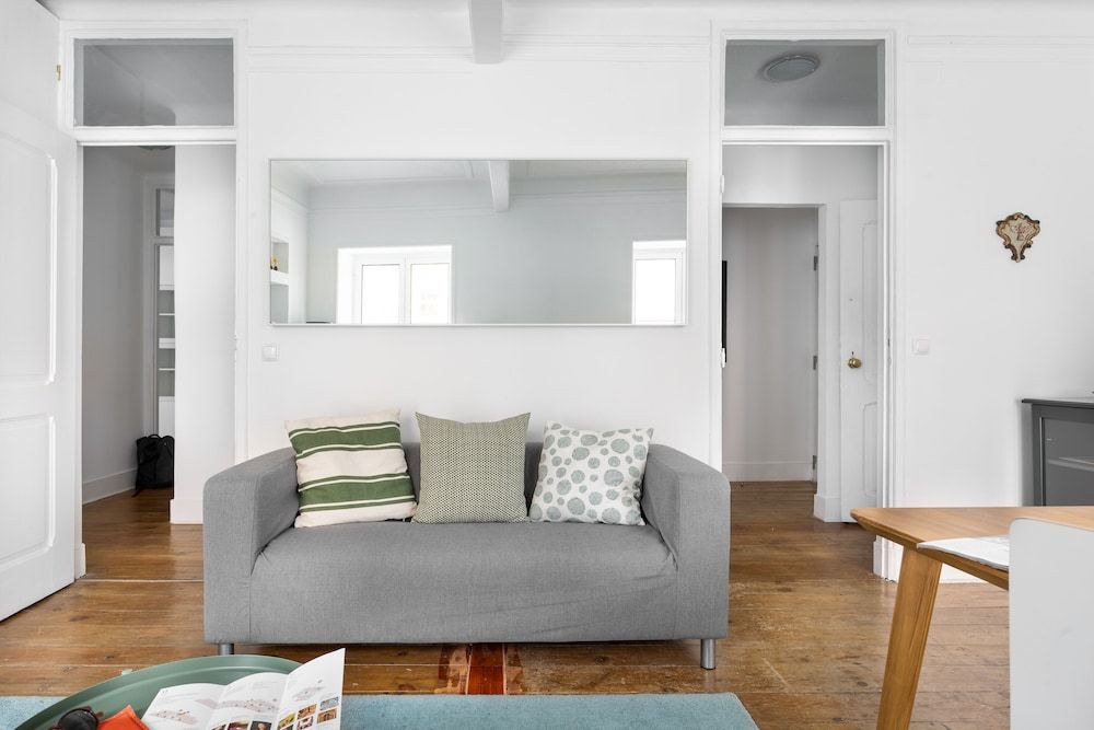 ALTIDO Stunning 4BR Apt w/terrace&seaview in Alfama Comfort Apartment, 4 Bedrooms 14