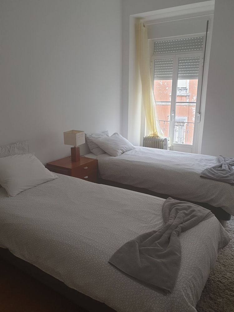 undefined Zuni Apartment 8