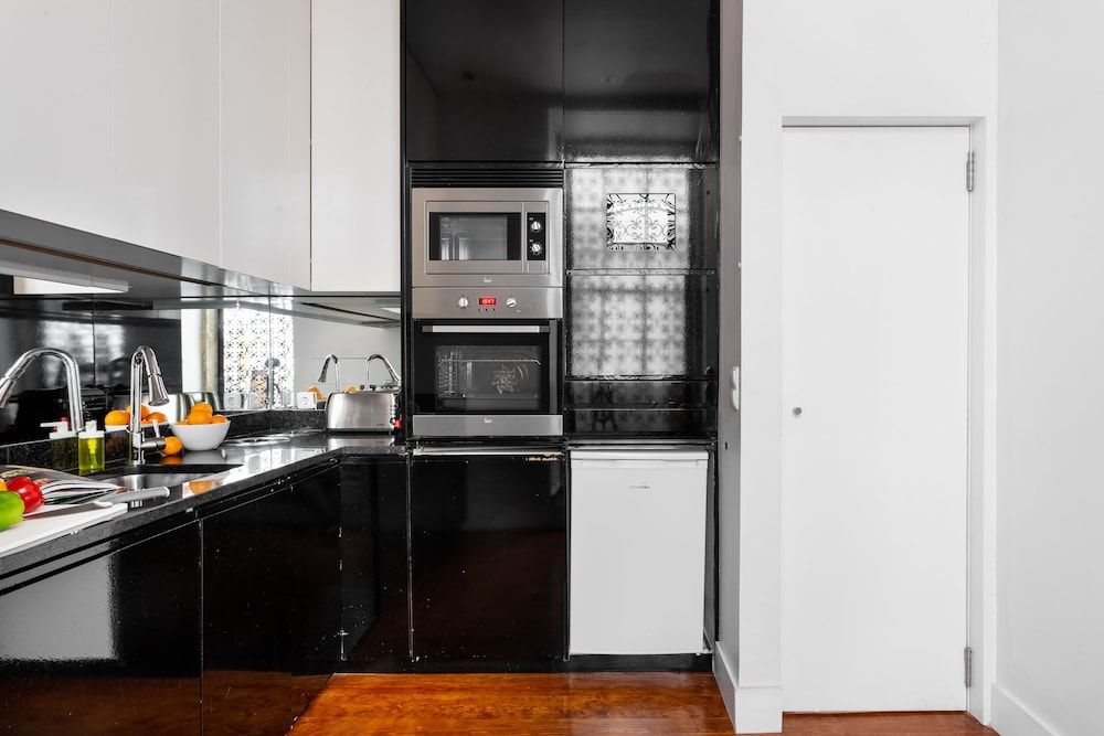 undefined JOIVY Unique 1-BR Apartment in central Chiado 6