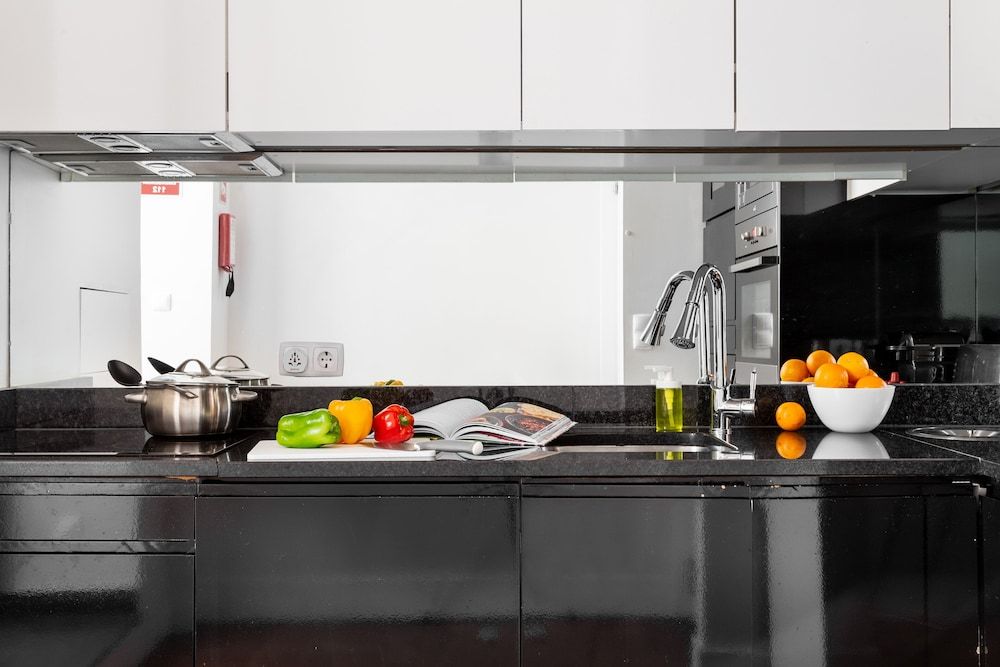 undefined JOIVY Unique 1-BR Apartment in central Chiado 8