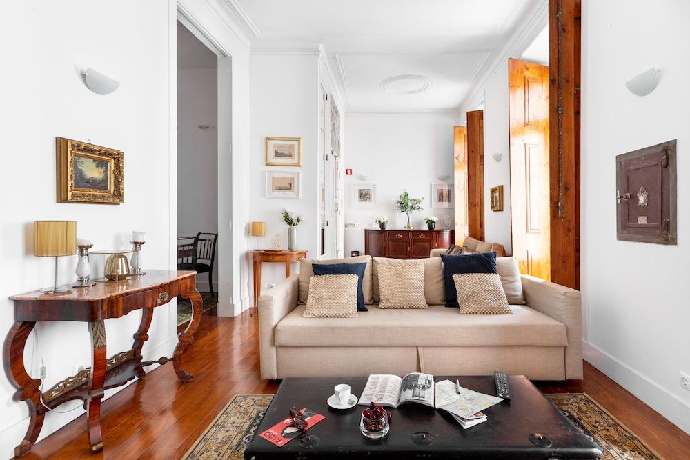 undefined JOIVY Unique 1-BR Apartment in central Chiado