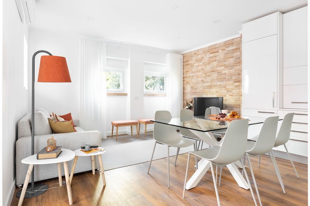 JOIVY Bright & Beautiful 4BR Apt 5 mins to Rato subway Design Apartment, 4 Bedrooms 21