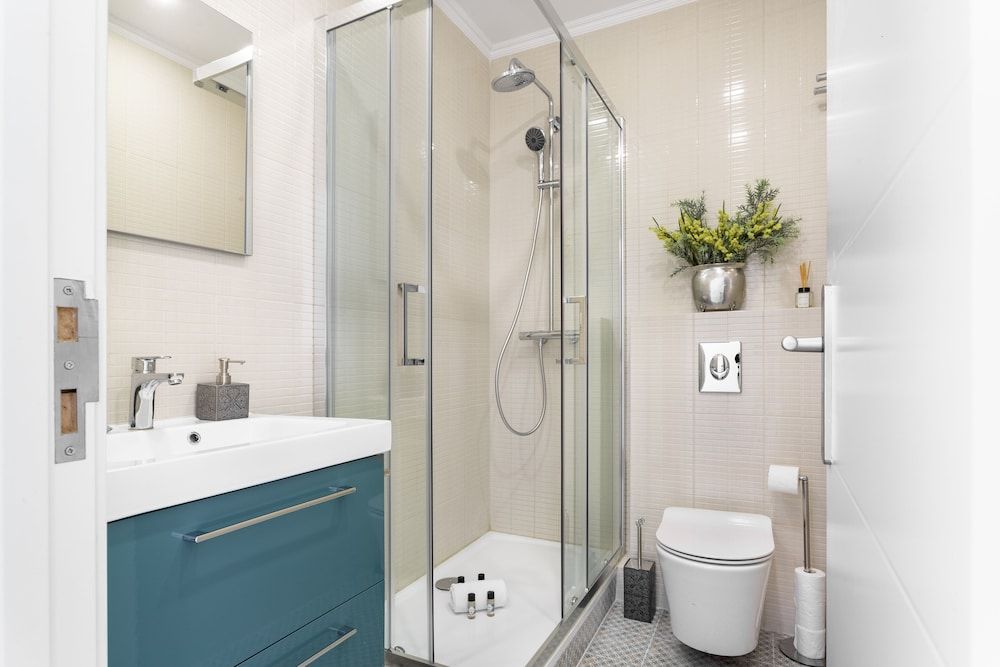 JOIVY Bright & Beautiful 4BR Apt 5 mins to Rato subway Design Apartment, 4 Bedrooms 23