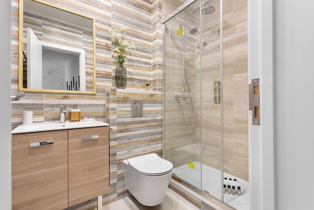 JOIVY Bright & Beautiful 4BR Apt 5 mins to Rato subway Design Apartment, 4 Bedrooms 26