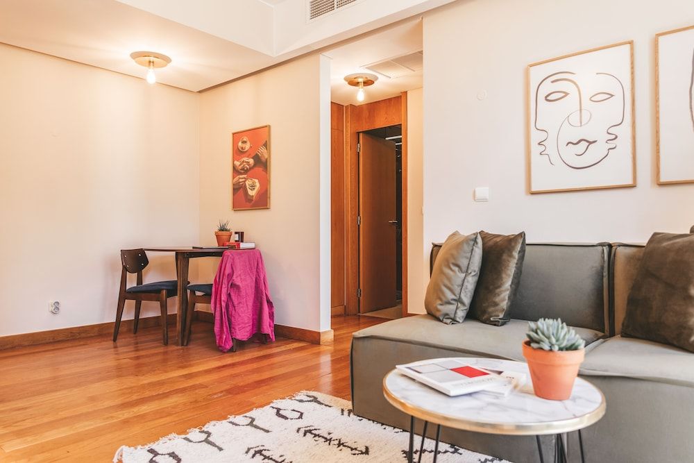 undefined STAY&CO Lisbon Marques de Pombal 3