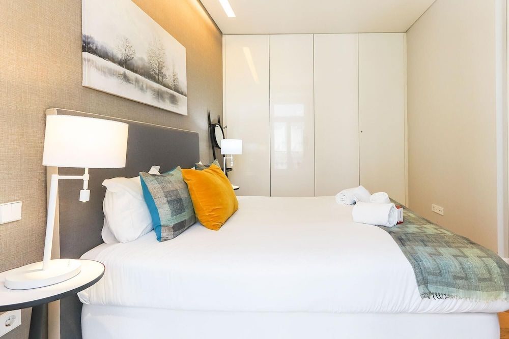 undefined Modern Chiado by Homing 8