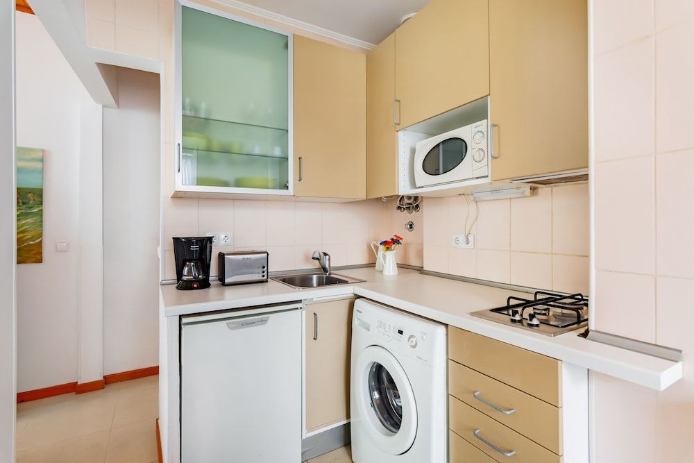 1BR Apartment - Downtown Lisbon - Chiado Apartment, 1 Bedroom 10