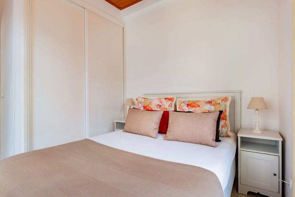 undefined 1BR Apartment - Downtown Lisbon - Chiado 5