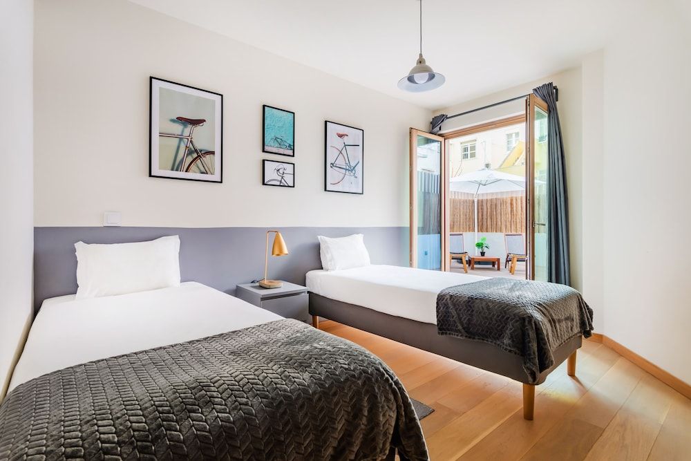 undefined Gelman's Getaway in Lisbon 10