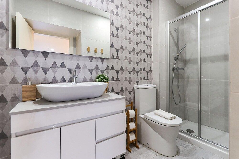 Benfica Apartments II by Homing Apartment 7