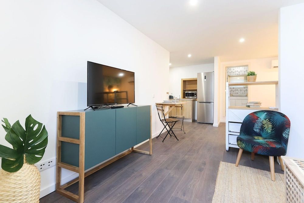 Benfica Apartments II by Homing Apartment 10