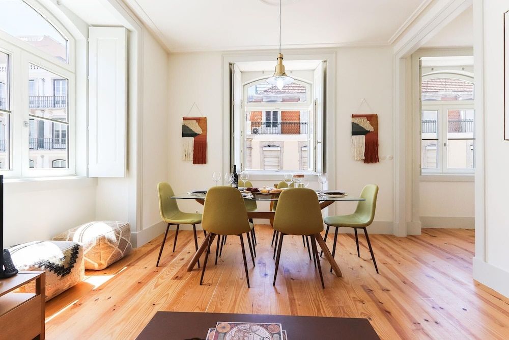 undefined Downtown Santa Justa by Homing 8