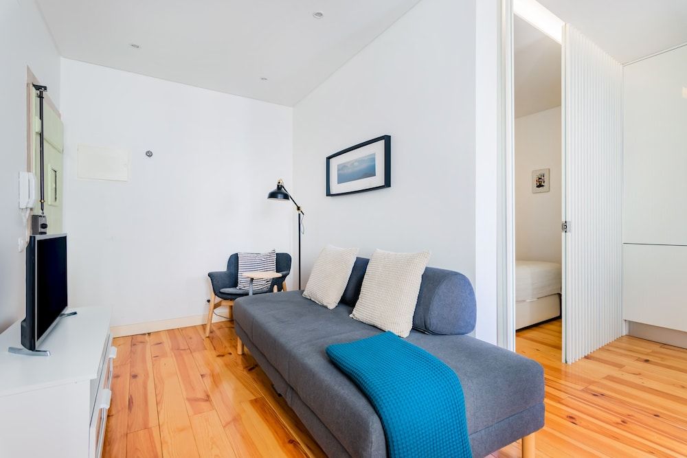 Romantic Alfama Getaway Apartment, 1 Bedroom 11