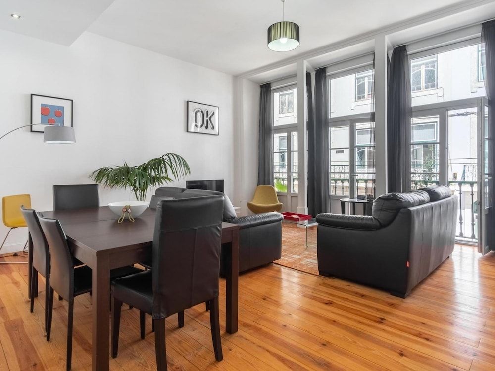 undefined LV Premier Baixa FI Central Balcony Space AC