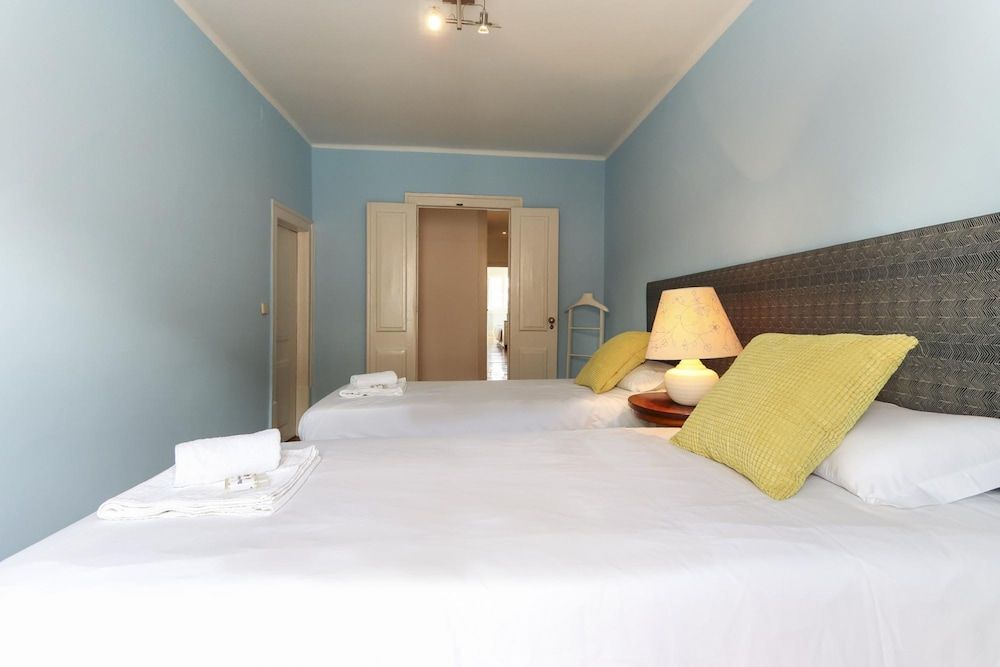 undefined Chiado Views by Homing 8