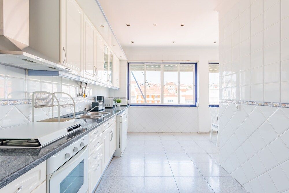 undefined Almirante Home 6