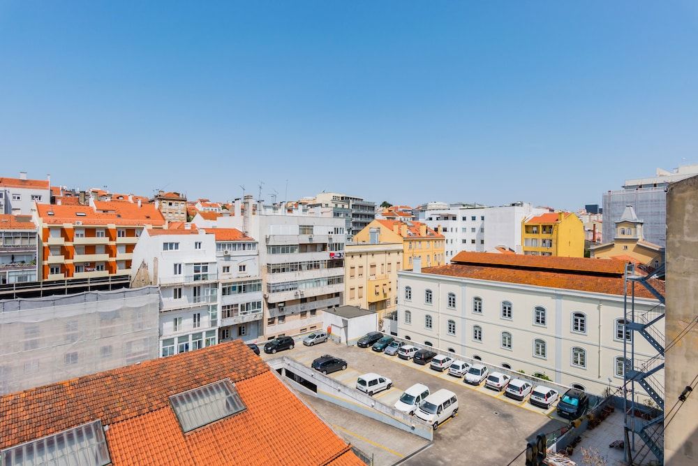 undefined Almirante Home 4