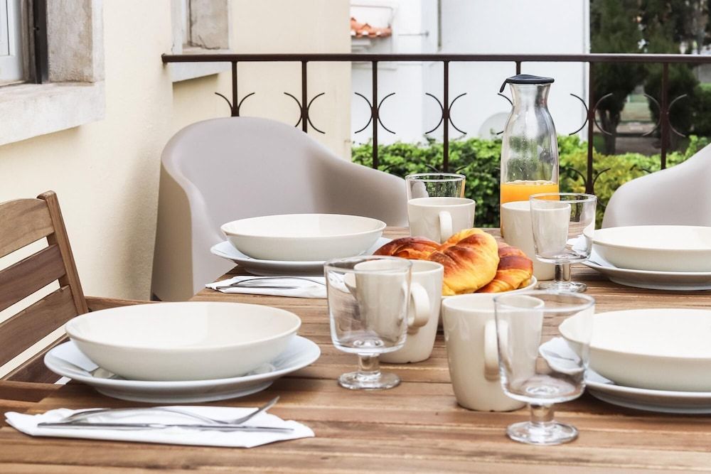 undefined Belem Boutique IX by Homing 4