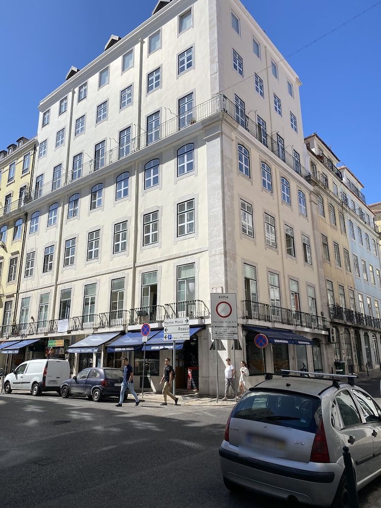 undefined Olivier Premium Apartments - Downtown 7