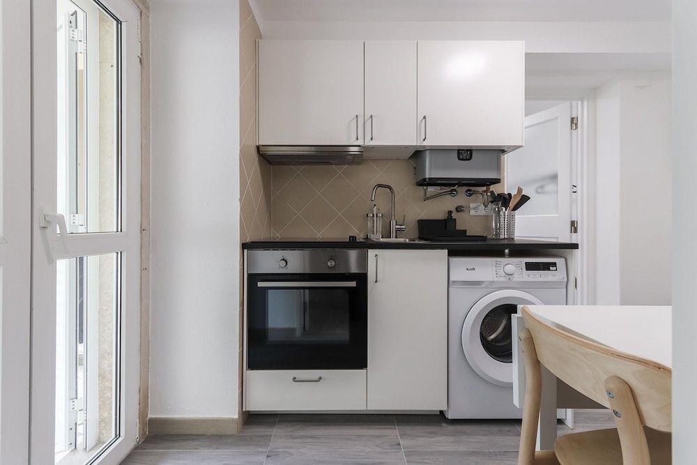 undefined Belem Boutique III by Homing 5