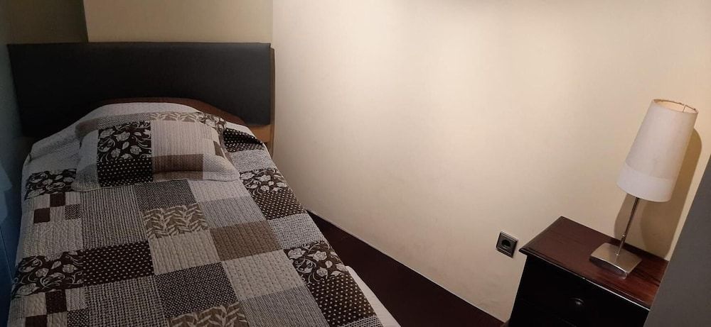 Anjos Apartment - Central Lisbon Apartment, 2 Bedrooms, City View 16