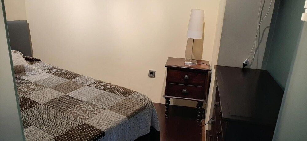 Anjos Apartment - Central Lisbon Apartment, 2 Bedrooms, City View 18