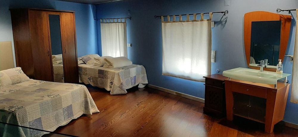 Anjos Apartment - Central Lisbon Apartment, 2 Bedrooms, City View 19