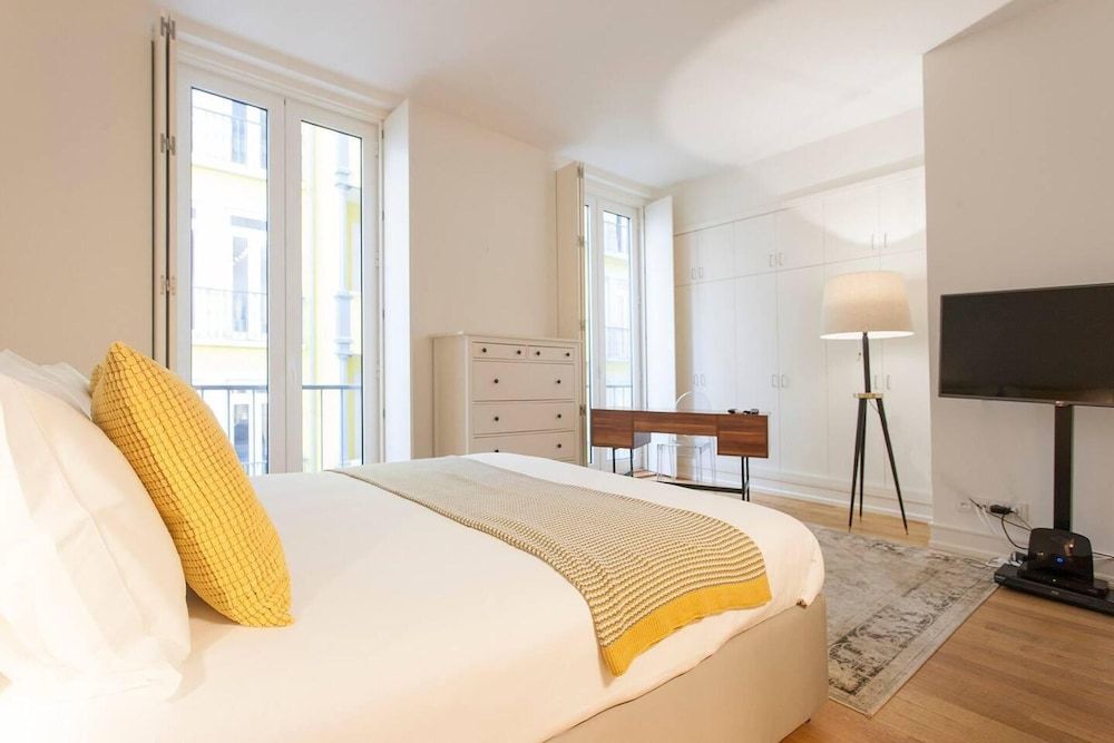 undefined City Center Prestigious Avenue Liberdade & Garage 7