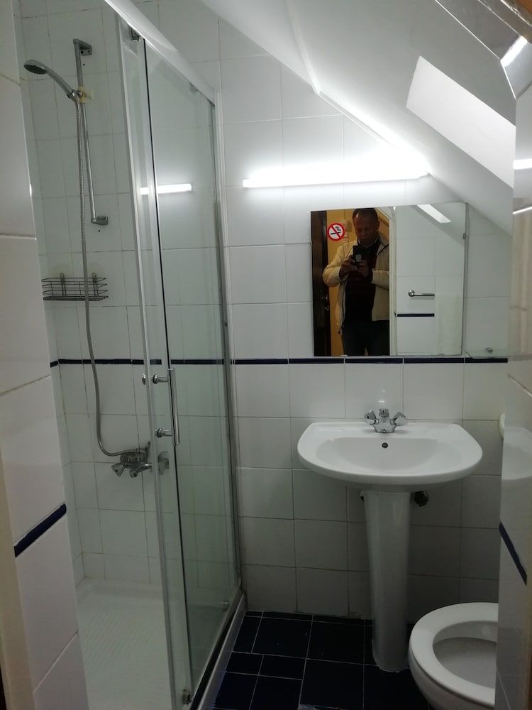 Quadruple Room, Private Bathroom