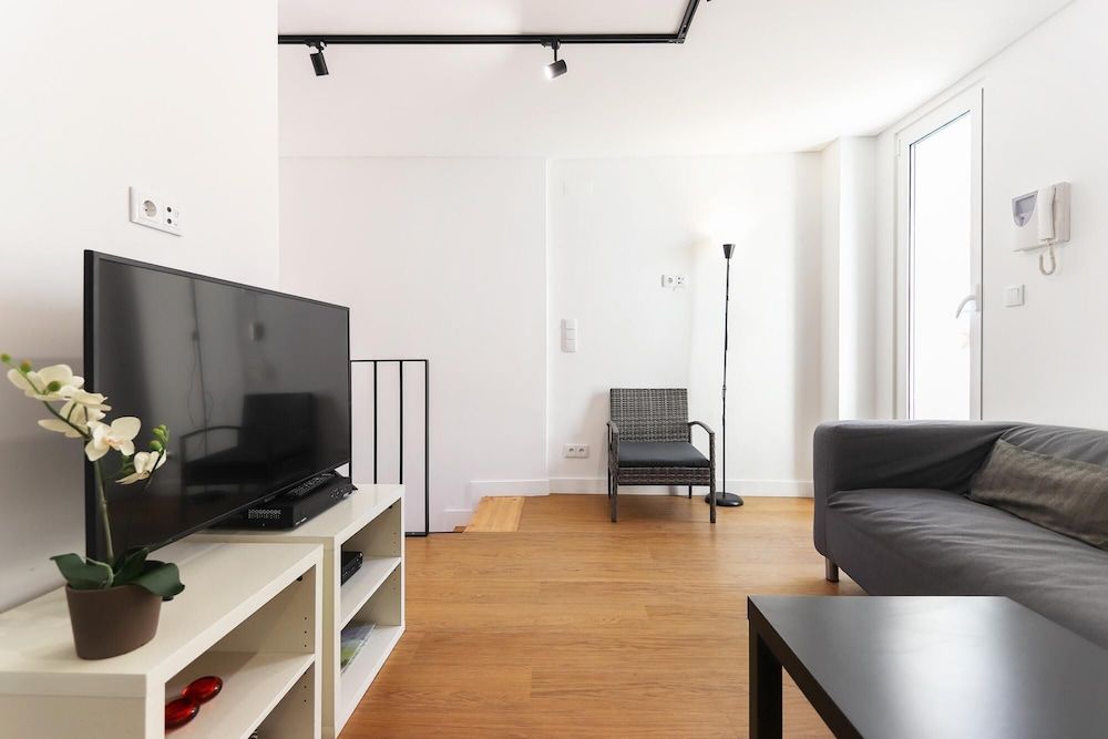 undefined Alcantara Terrace by Homing 10