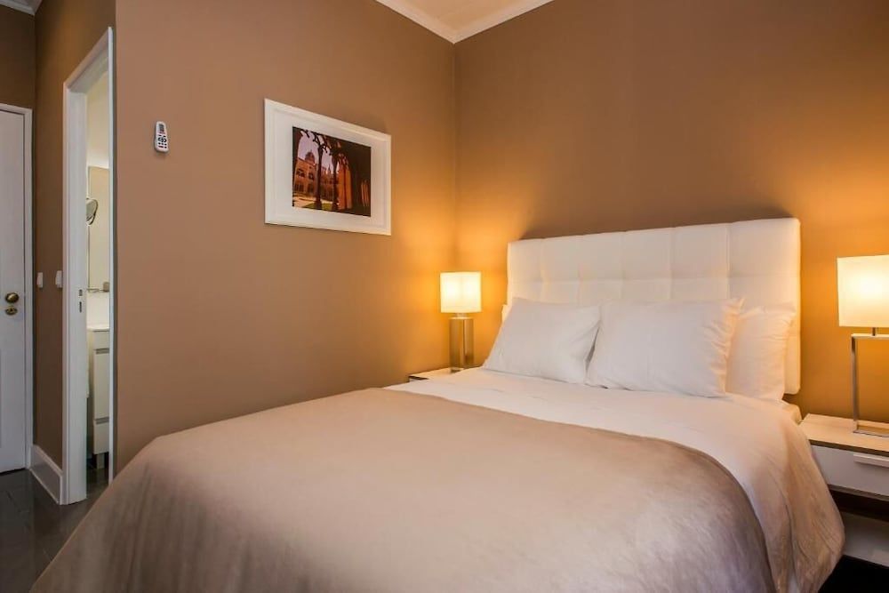 undefined Ph Downtown Suites 3