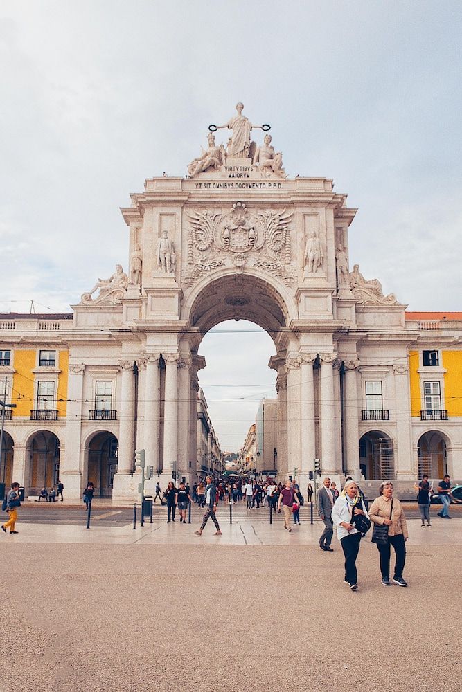undefined Lisbon Destination Hostel 8