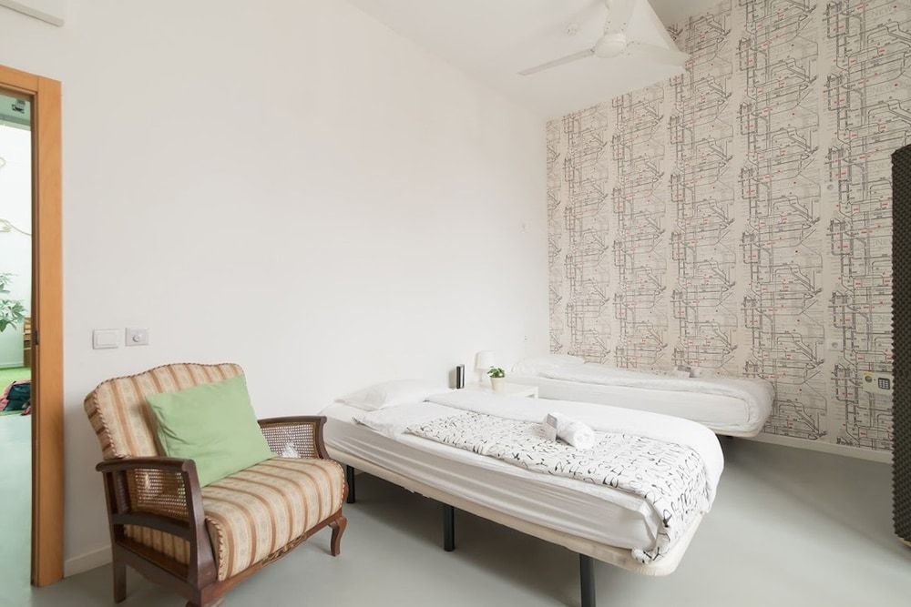 undefined Lisbon Destination Hostel 10