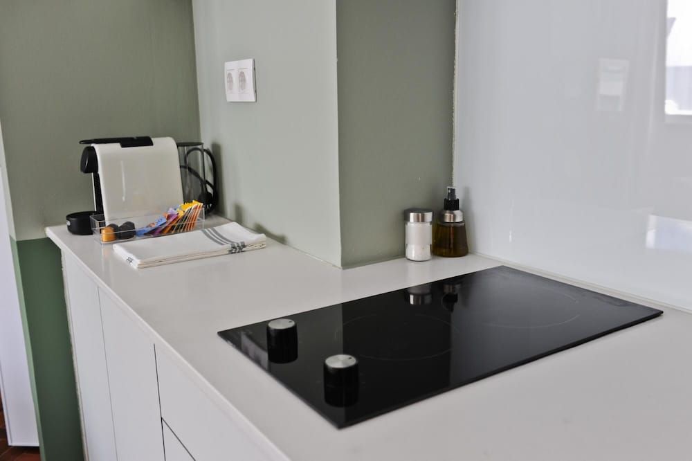 Cheers to Lisbon by Misha s Place 5A Apartment 10