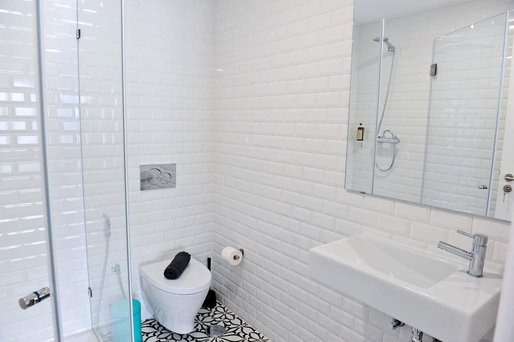 undefined Apperol Lisbon Escape - by Misha s Place 2A